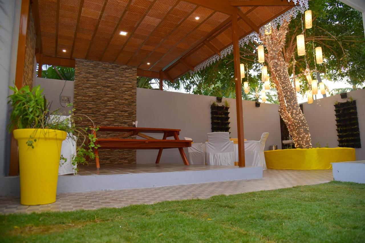 D Wayfarer Inn Resort Erode Esterno foto