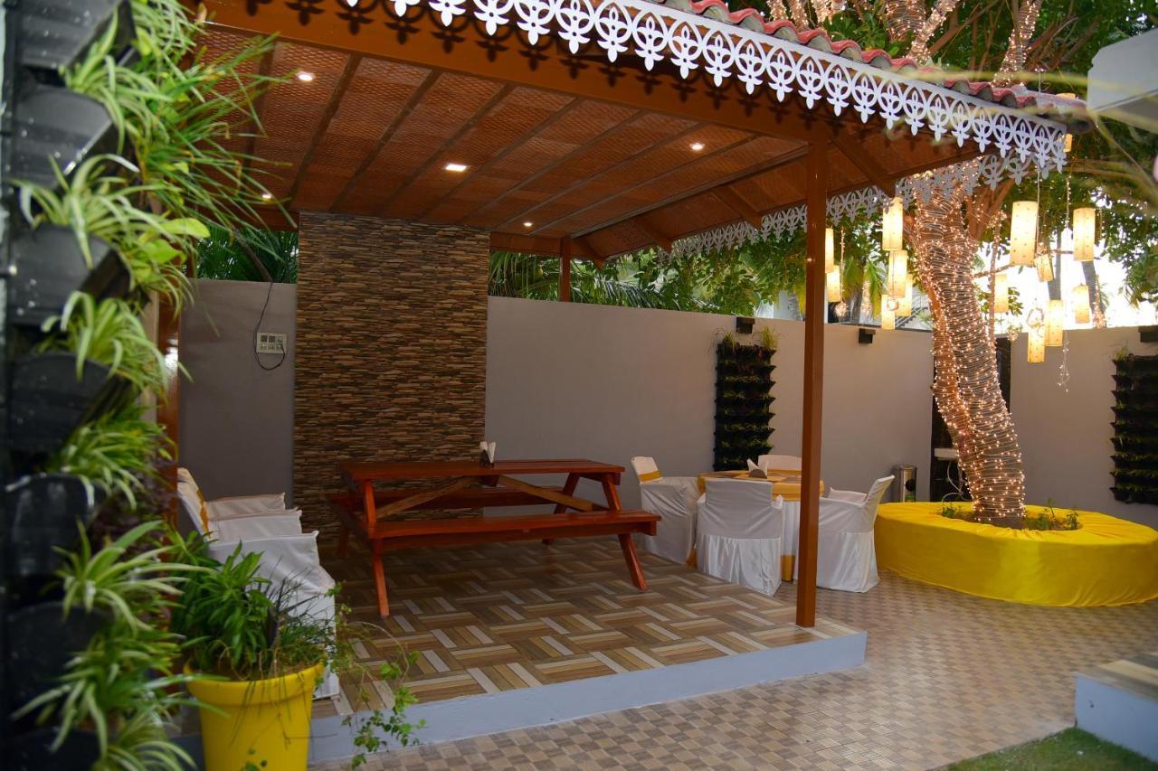 D Wayfarer Inn Resort Erode Esterno foto